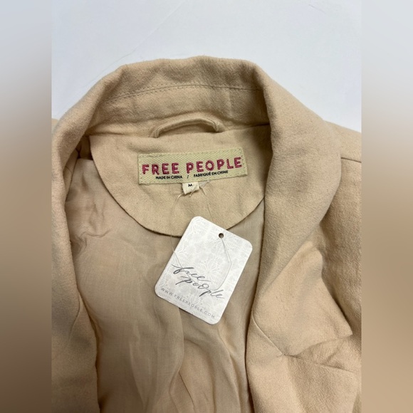 Free People Olivia Tie Waist Linen Blend Blazer Size Medium NWT Sand Pebble - Picture 4 of 5